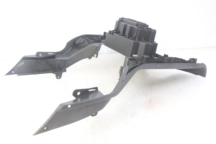 photo de FOOTREST PEUGEOT TWEET 4T 50 (2010 - 2014) - Product overview