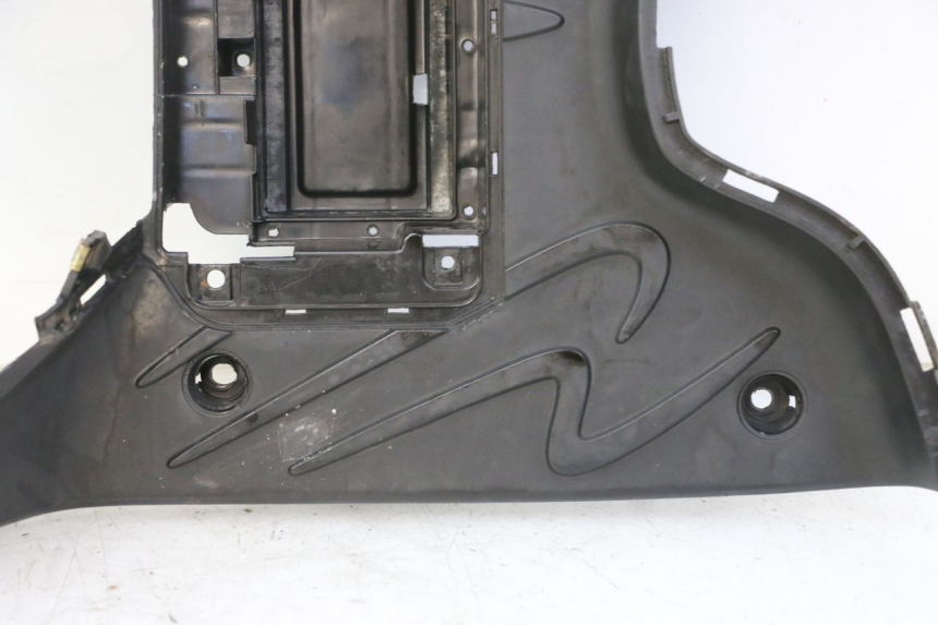 photo de FLOOR PANEL PEUGEOT TWEET 4T 50 (2018 - 2022) - Distinctive features