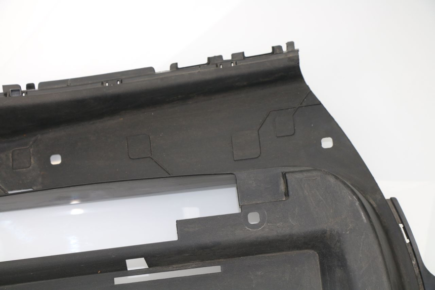 photo de FLOOR PANEL RENAULT TWIZY 45 (2012 - 2019) - Detailed visual inspection