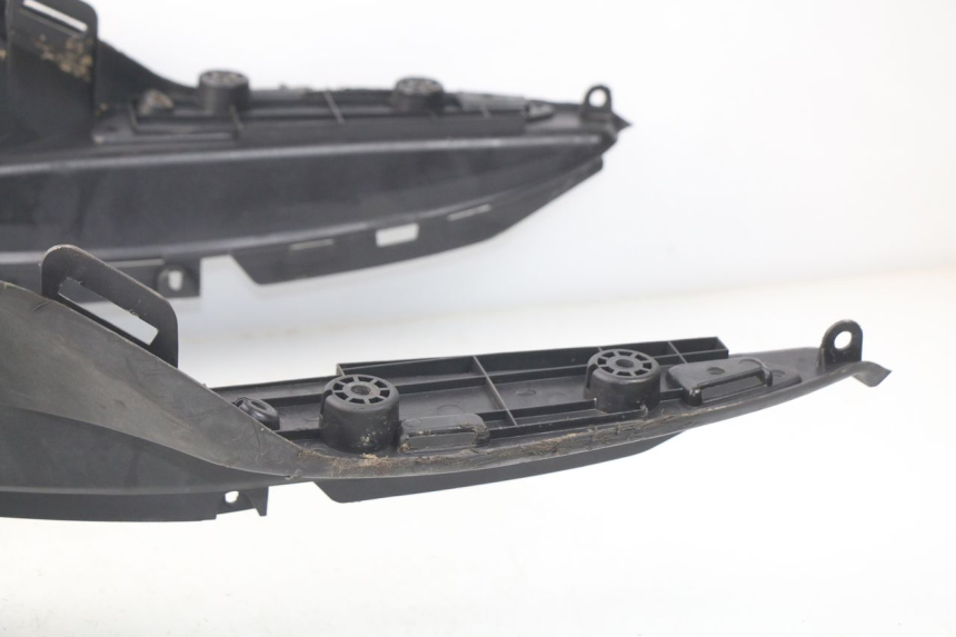 photo de FLOOR PANEL SUZUKI UC EPICURO 125 (1999 - 2003) - Alternative perspective