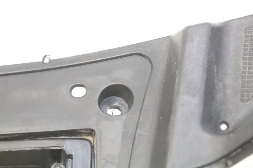 photo de FOOTREST PEUGEOT V-CLIC VCLIC 50 (2007 - 2013) - Component detail