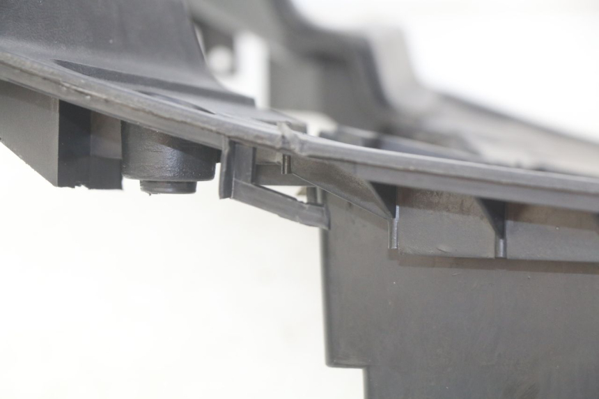 photo de FOOTREST PEUGEOT V-CLIC VCLIC 50 (2007 - 2013) - Checked used part