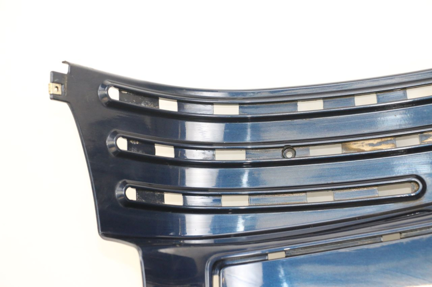 photo de FLOOR PANEL PIAGGIO VESPA LX 125 (2005 - 2010) - Supplementary product photo