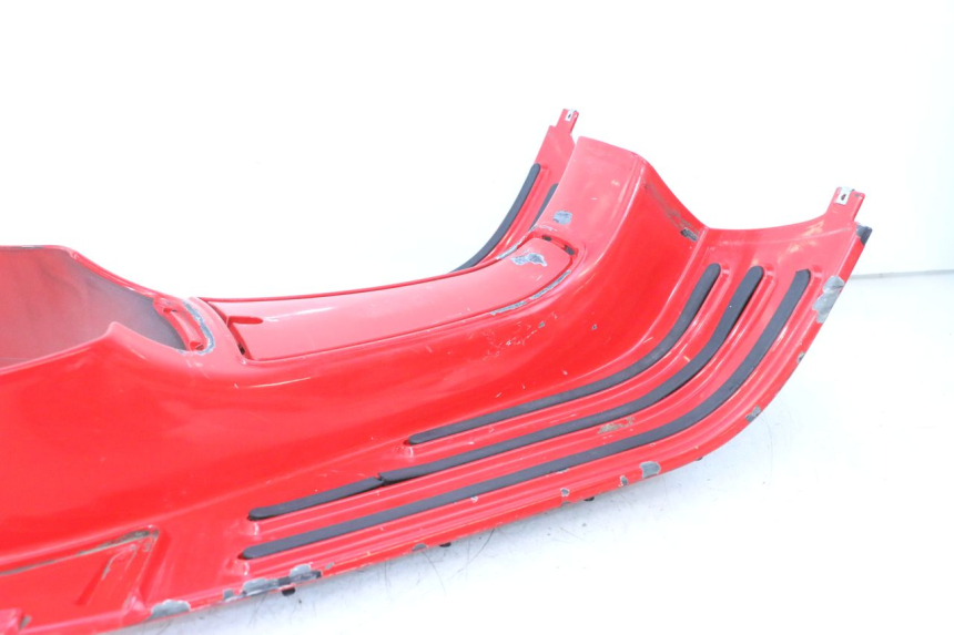 photo de FOOTREST PIAGGIO VESPA S 2T 50 (2007 - 2014) - Detailed visual inspection