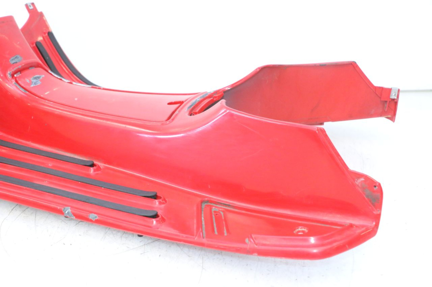 photo de FOOTREST PIAGGIO VESPA S 2T 50 (2007 - 2014) - Alternative angle