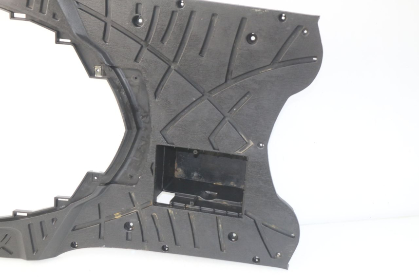 photo de FLOOR PANEL EUROCKA VIRTUALITY GT 4T 50 (2011 - 2017) - Fixing points details