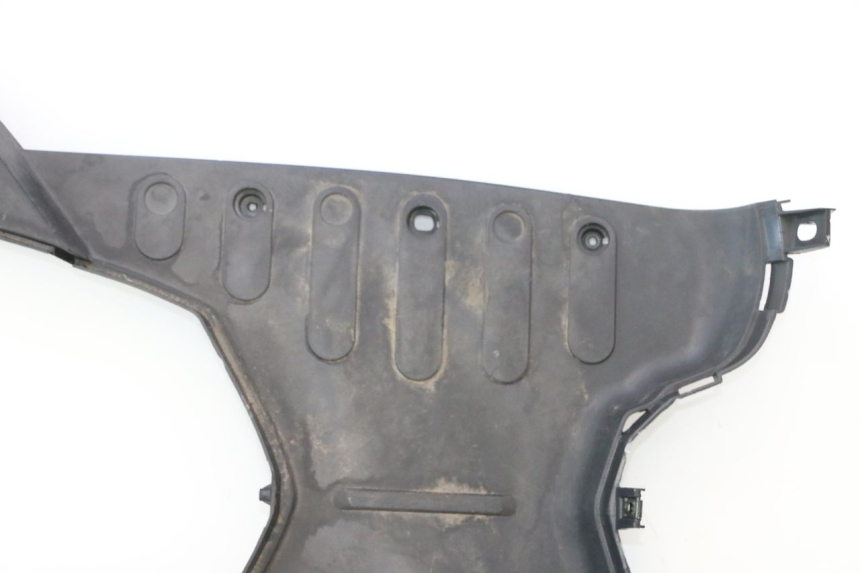 photo de FOOTREST PEUGEOT VIVACITY NEW 2T 50 (2008 - 2017) - Spare part profile view