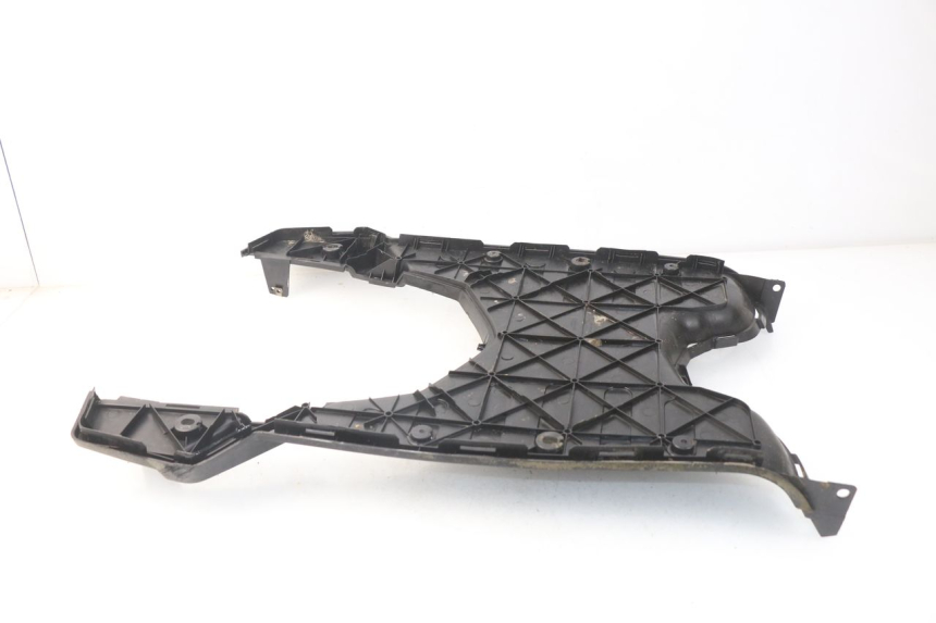 photo de FOOTREST PEUGEOT VIVACITY NEW 4T 50 (2008 - 2017) - Zoom on usage condition