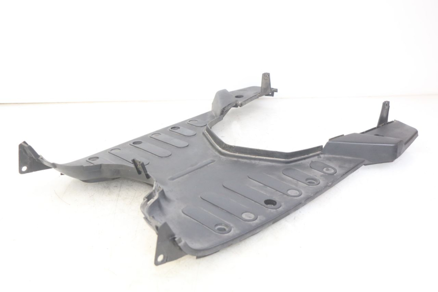 photo de FOOTREST PEUGEOT VIVACITY NEW 4T 50 (2008 - 2017) - Technical close-up