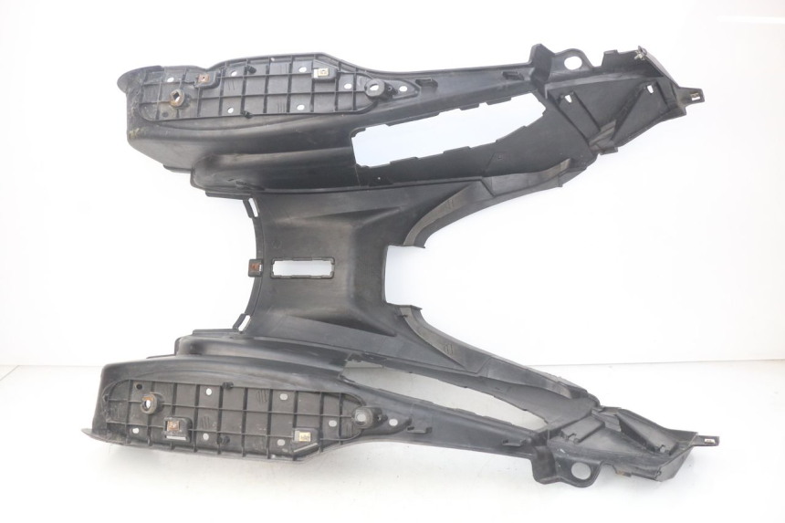 photo de FOOTREST TGB X-MOTION XMOTION 125 (2008 - 2014) - Distinctive features