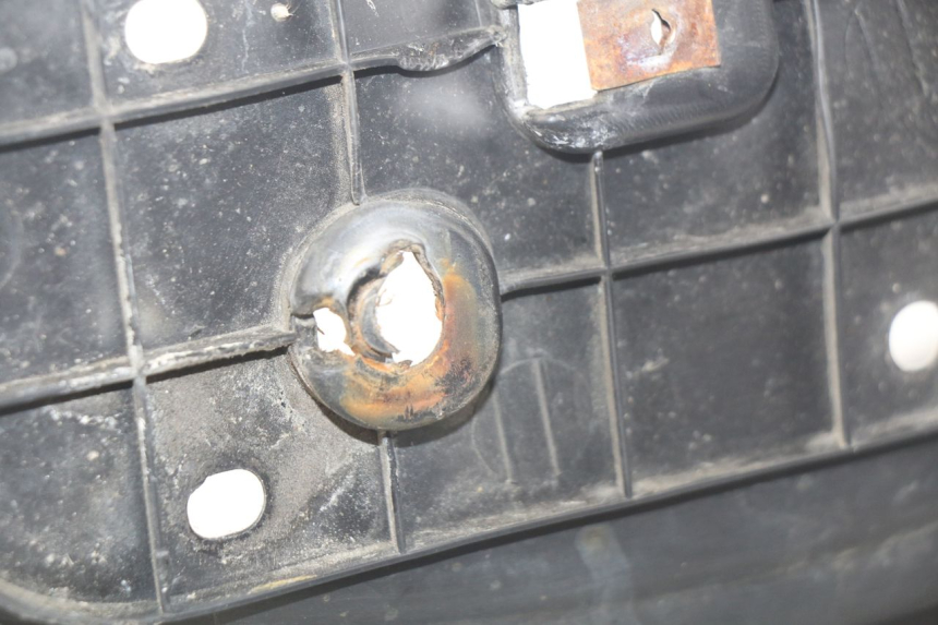 photo de FOOTREST TGB X-MOTION XMOTION 125 (2008 - 2014) - Fixing points details