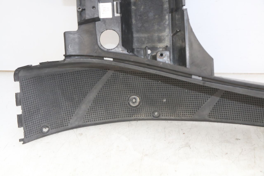 photo de FOOTREST YAMAHA YP MAJESTY 125 (1998 - 2001) - Supplementary product photo