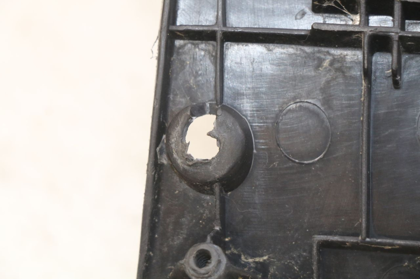 photo de FOOTREST YAMAHA YP MAJESTY 125 (1998 - 2001) - Alternative perspective