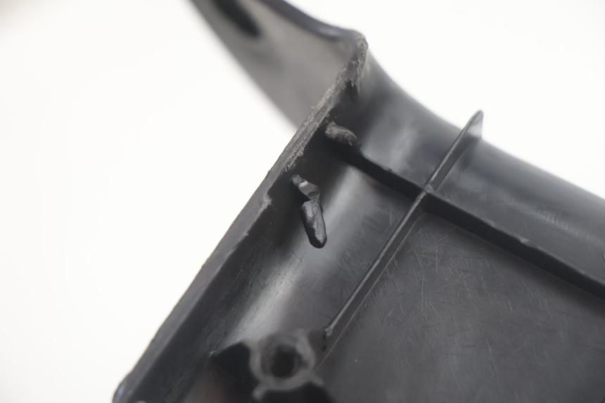photo de FLOOR PANEL YAMAHA YP MAJESTY 125 (2007 - 2010) - Additional view of the item