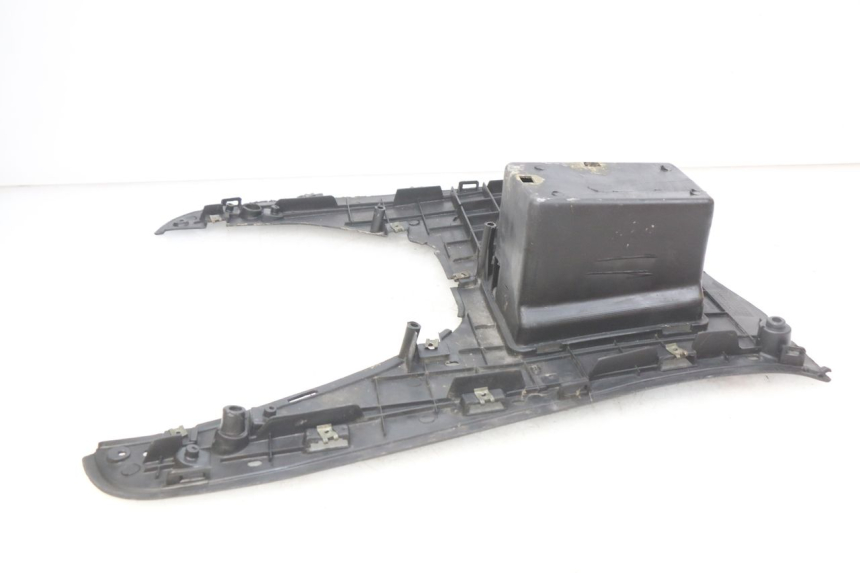 photo de FOOTREST YIYING YY50QT-10 50 (2007 - 2022) - Component detail