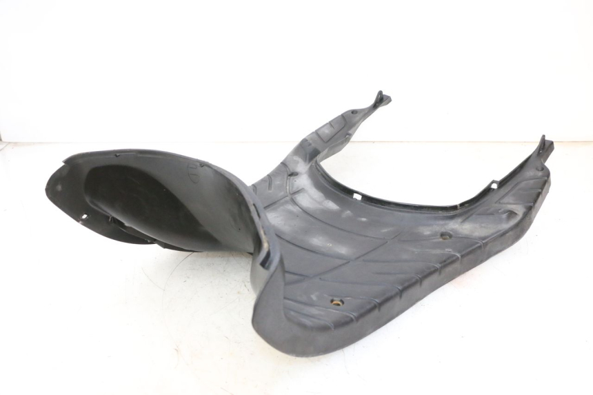 photo de FOOTREST PIAGGIO ZIP 2T 50 (2009 - 2019) - Distinctive features