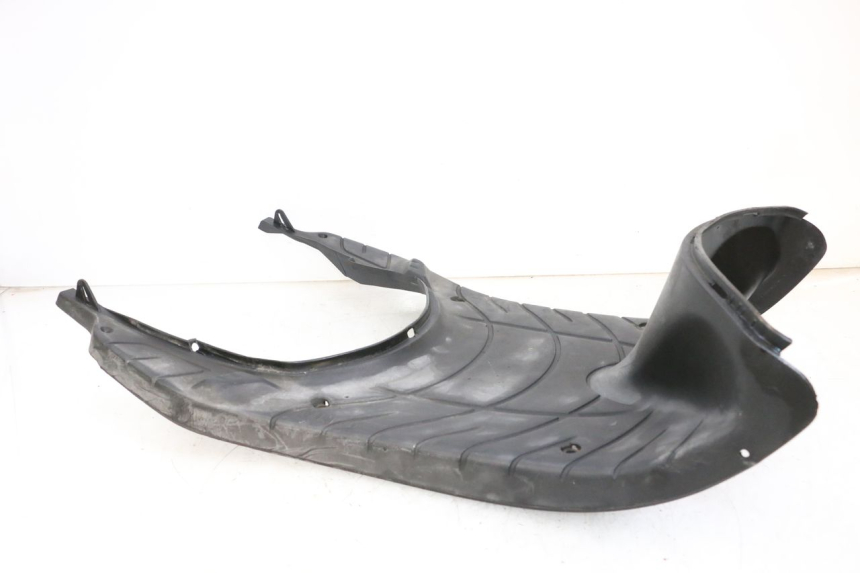 photo de FOOTREST PIAGGIO ZIP 2T 50 (2009 - 2019) - Fixing points details