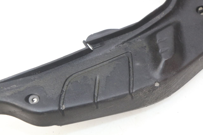 photo de FOOTREST PIAGGIO ZIP 4T 50 (2018 - 2020) - Alternative perspective