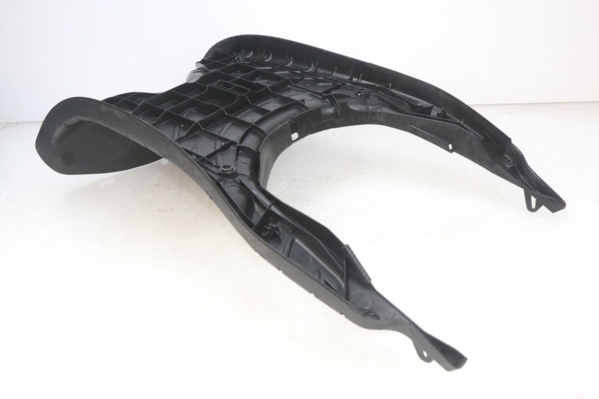 photo de FOOTREST PIAGGIO ZIP 4T 50 (2018 - 2020) - Surface and material condition