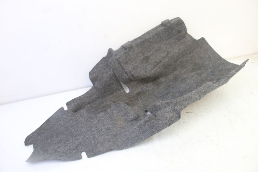 photo de TRUNK CARPET HONDA FES S-WING SWING ABS 125 (2007 - 2015) - Alternative perspective