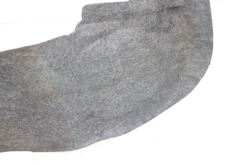 photo de UNDERSEAT CARPET HONDA FJS SILVERWING SILVER WING 600 (2001 - 2010) - Zoom on usage condition