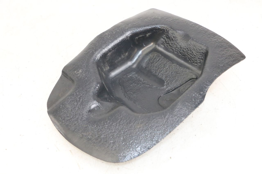 photo de UNDERSEAT CARPET SYM MIO 50 (2005 - 2010) - Component detail