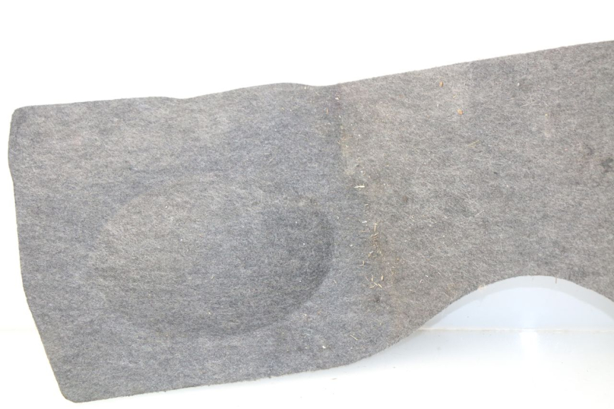 photo de UNDERSEAT CARPET HONDA NSS EX FORZA 250 (2005 - 2013) - Alternative perspective