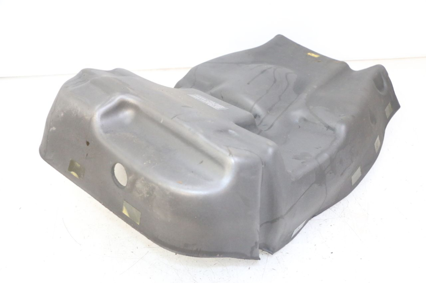 photo de UNDERSEAT CARPET PEUGEOT SATELIS 125 (2013 - 2018) - Product overview