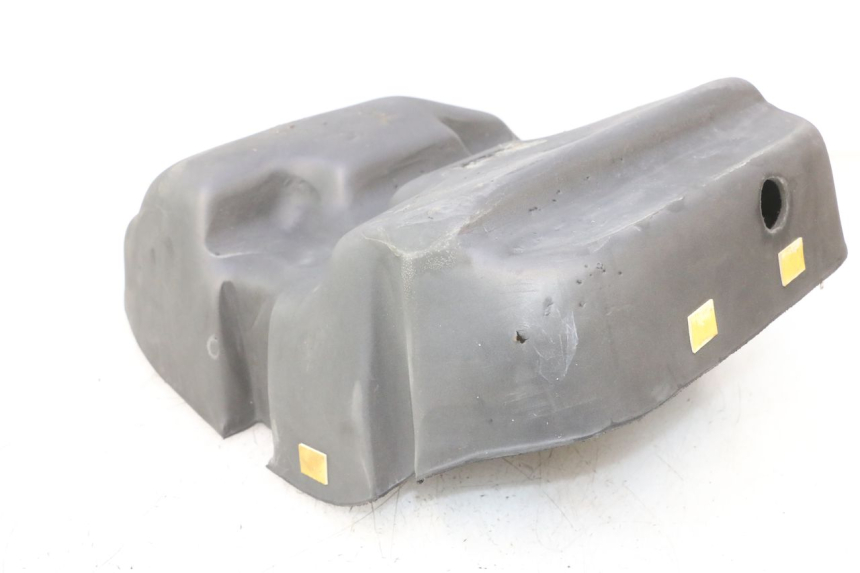 photo de UNDERSEAT CARPET PEUGEOT SATELIS 125 (2006 - 2009) - Component detail