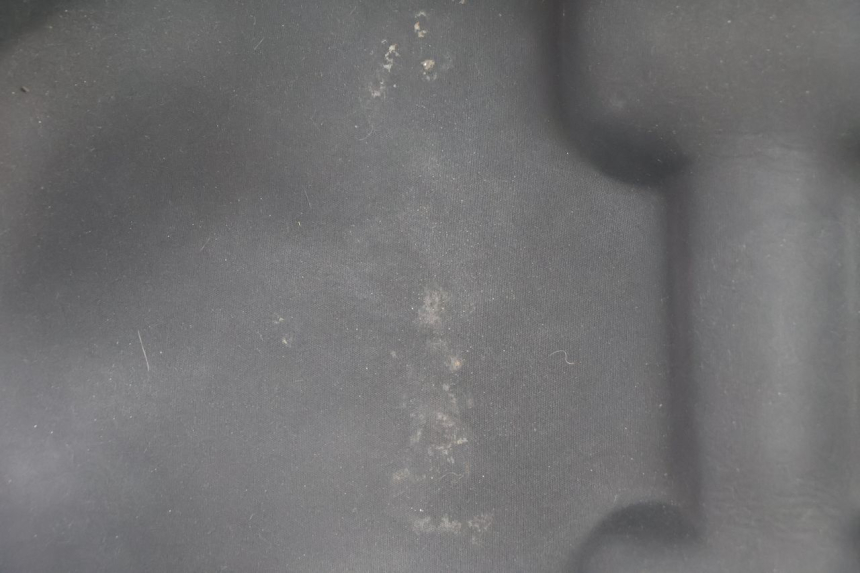 photo de UNDERSEAT CARPET PEUGEOT SATELIS 125 (2006 - 2009) - Component detail
