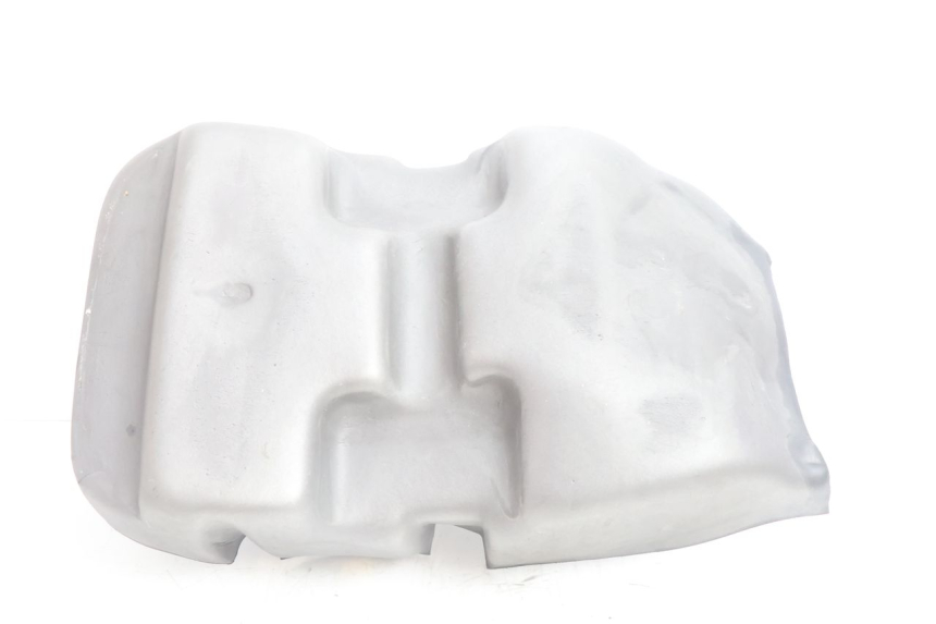 photo de UNDERSEAT CARPET PEUGEOT SATELIS 125 (2006 - 2009) - Technical close-up