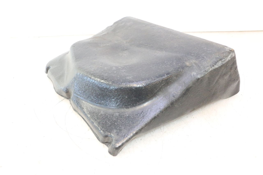 photo de UNDERSEAT CARPET PIAGGIO X9 AMALFI 180 (2000 - 2003) - Technical close-up