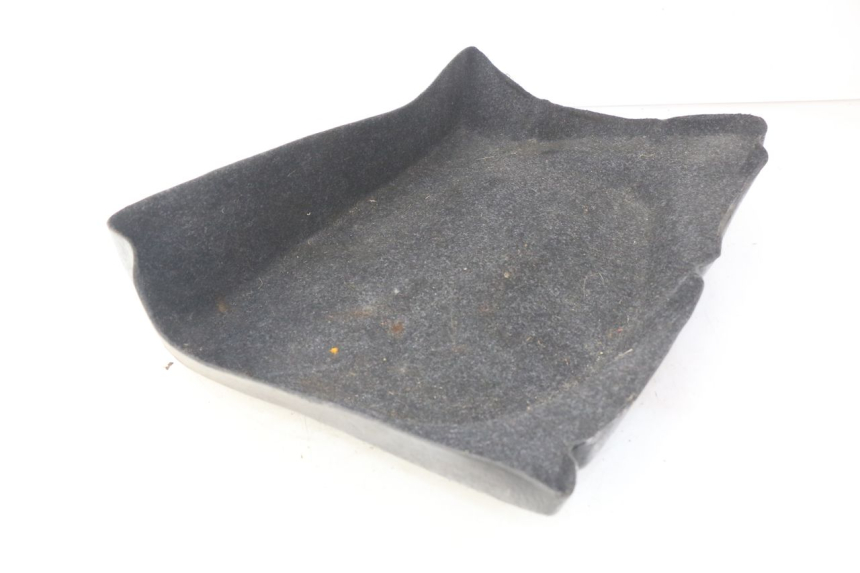 photo de TRUNK CARPET PIAGGIO X9 EVOLUTION 500 (2003 - 2005) - Alternative perspective