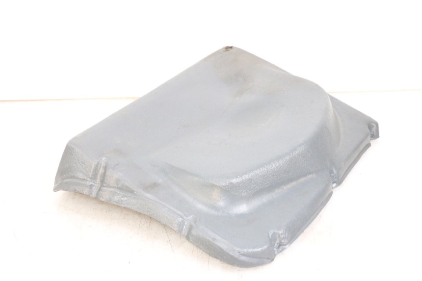 photo de UNDERSEAT CARPET PIAGGIO X9 125 (2000 - 2003) - Zoom on usage condition