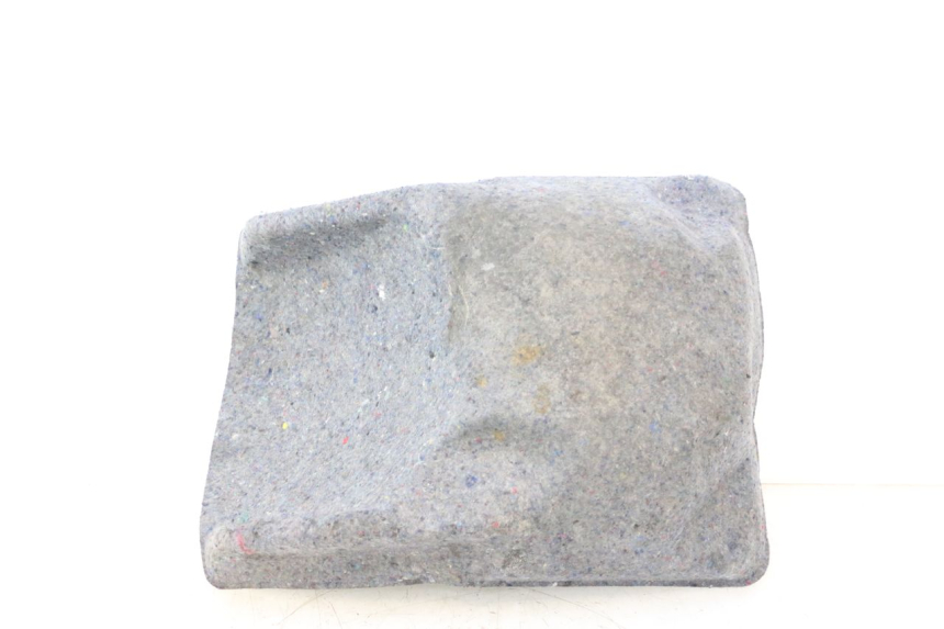 photo de UNDERSEAT CARPET YAMAHA XP T-MAX ABS 500 (2005 - 2005) - Zoom on usage condition