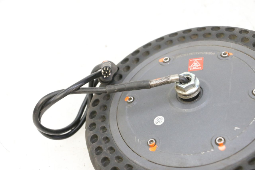 photo de ENGINE URBANGLIDE 100XS 1 - Surface and material condition