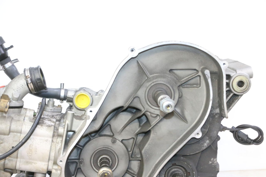 photo de ENGINE QUADRO 4 4D 350 (2015 - 2018) - Alternative angle