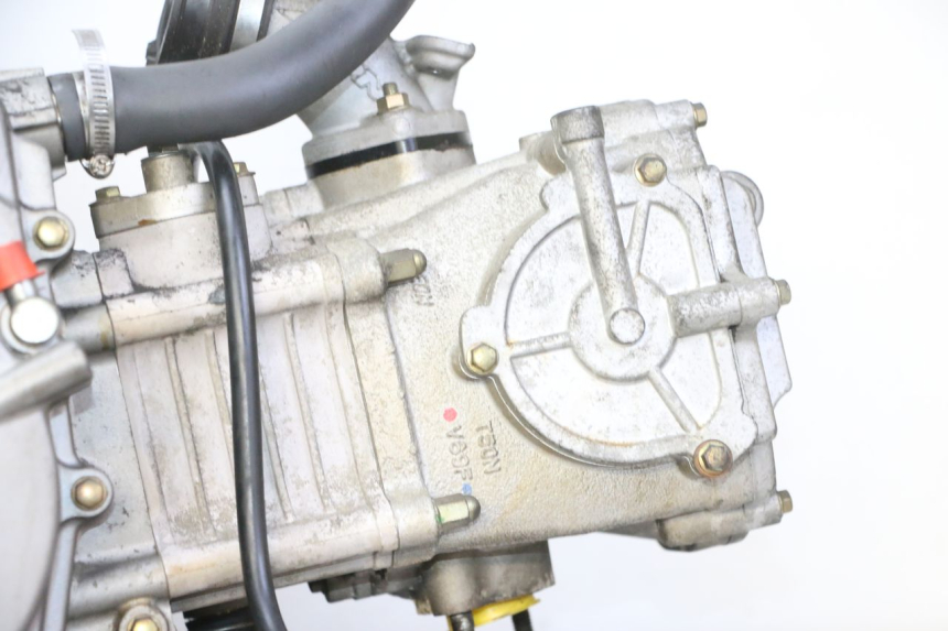 photo de ENGINE QUADRO 4 4D 350 (2015 - 2018) - Fixing points details