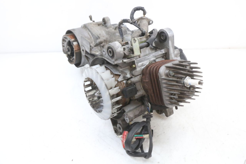 photo de ENGINE KYMCO AGILITY FR 2T 50 (2012 - 2017) - Alternative perspective