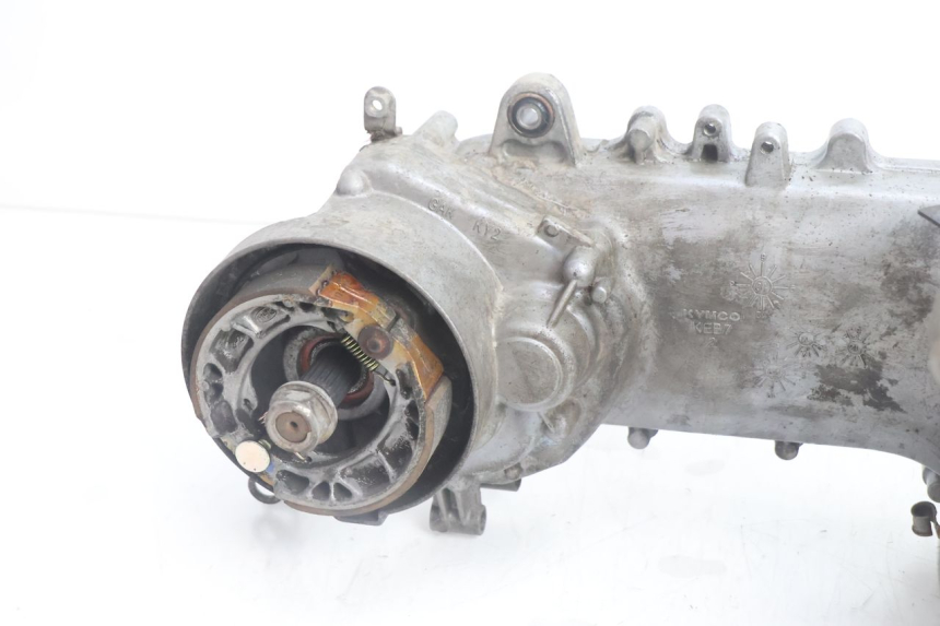 photo de ENGINE KYMCO AGILITY FR 2T 50 (2012 - 2017) - Surface and material condition