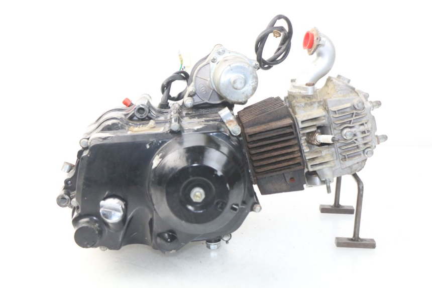 photo de ENGINE CHINESE QUAD ATV ENFANT 125 - Surface and material condition