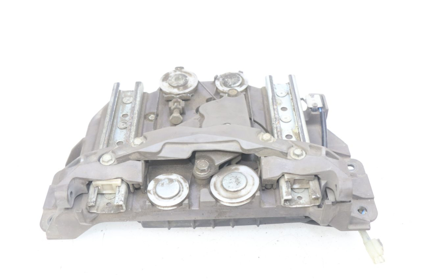 photo de ENGINE BUBBLE YAMAHA FJR ABS 1300 (2006 - 2012) - Component detail