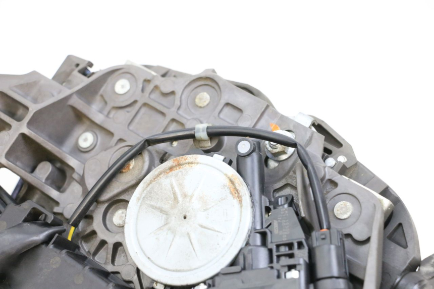 photo de ENGINE BUBBLE YAMAHA FJR ABS 1300 (2006 - 2012) - High-resolution close-up