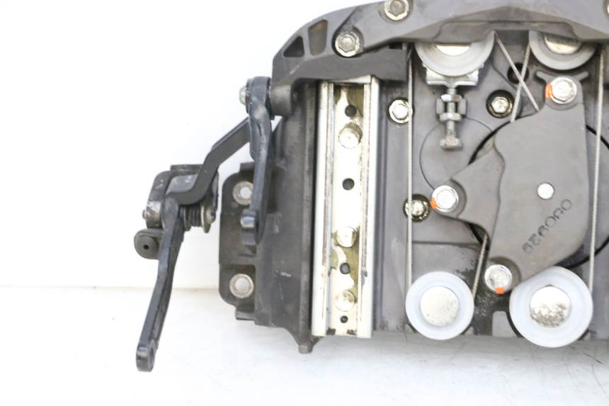 photo de ENGINE BUBBLE YAMAHA FJR ABS 1300 (2006 - 2012) - Main view