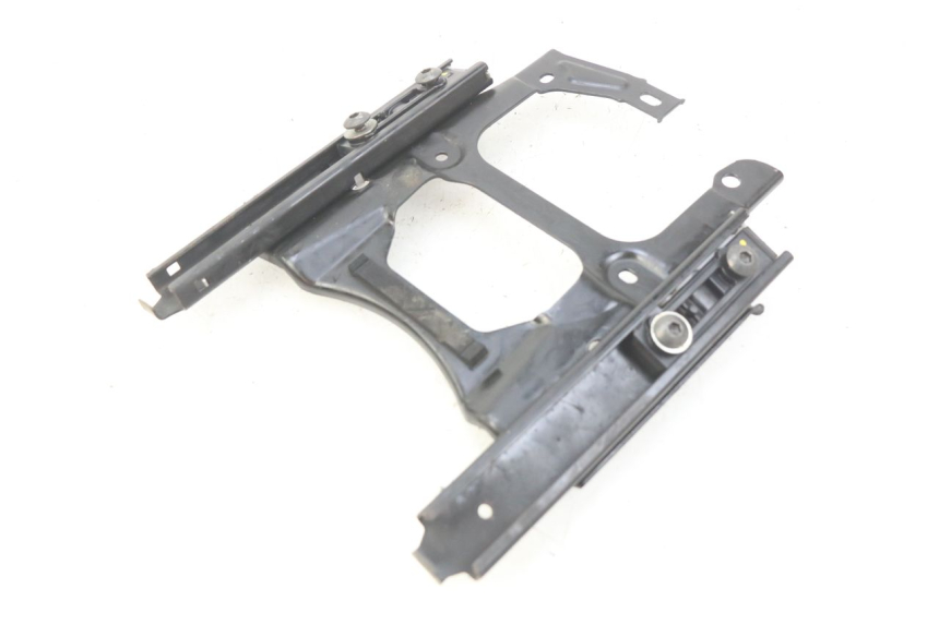 photo de ENGINE BUBBLE HONDA FORZA 125 (2015 - 2016) - Main view