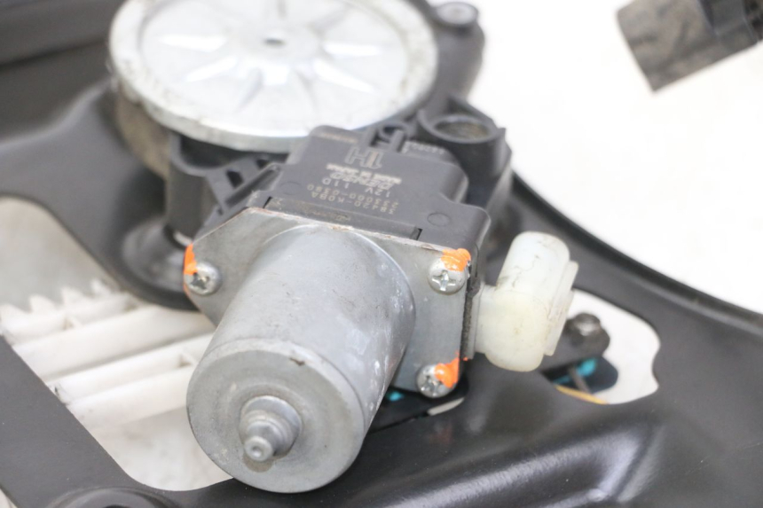 photo de SCREEN ENGINE HONDA FORZA 125 (2021 - 2025) - Product overview