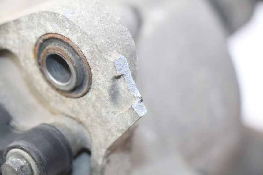 photo de ENGINE SUZUKI BURGMAN 125 (2007 - 2014) - Fixing points details