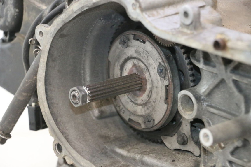 photo de ENGINE YAMAHA BW'S BWS 125 (2010 - 2013) - Detailed visual inspection