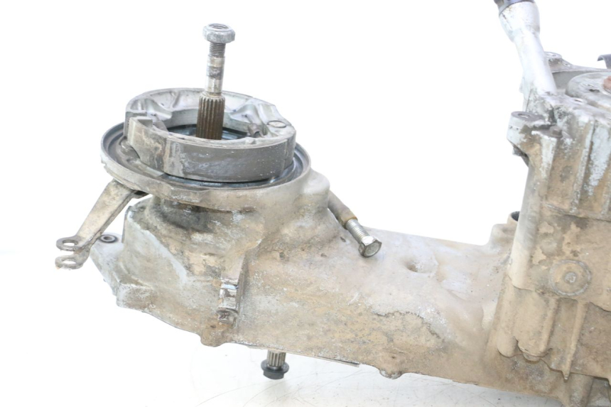 photo de ENGINE YAMAHA BW'S BWS 125 (2010 - 2013) - Alternative perspective