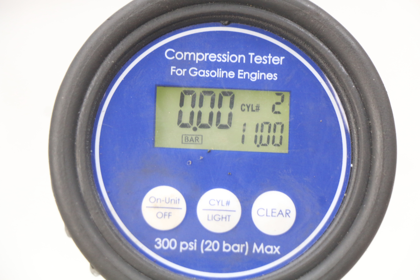 photo de ENGINE HONDA CB 500 (1997 - 2003) - Component detail